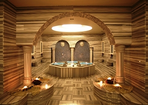 دوبلكس للبيع في غولد سيتي - اطلالة بحر - 3 غرف وصالة -كارجيجاك / الانيا 