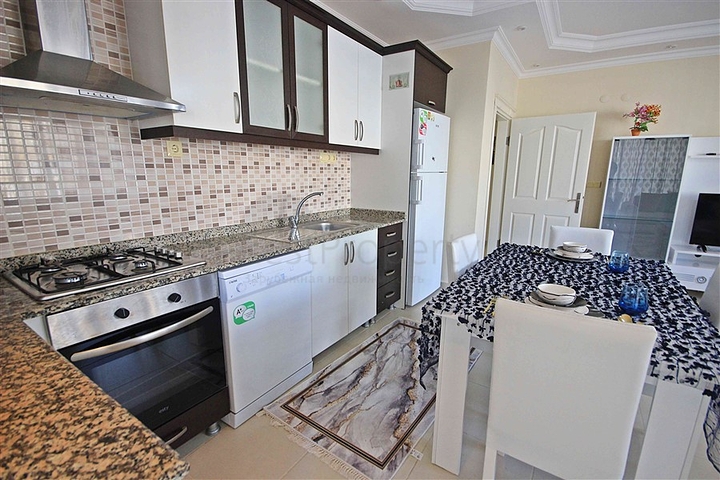 عقارات في محمودلار - شقة 2 غرفة وصالة -قريبة من البحر - في محمودلار / الانيا 