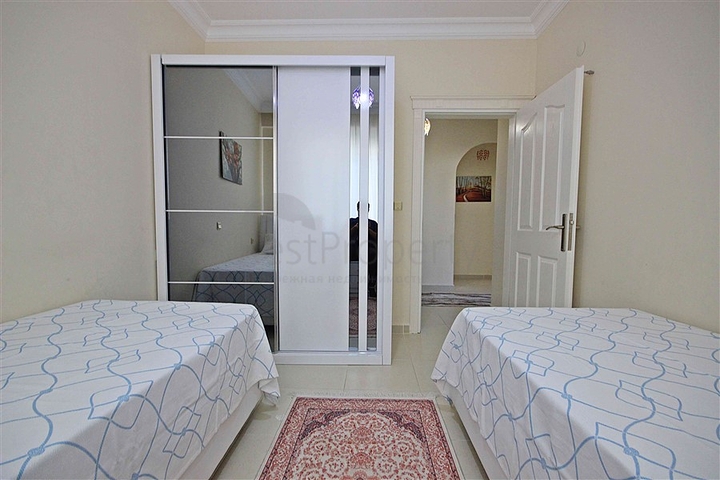 عقارات في محمودلار - شقة 2 غرفة وصالة -قريبة من البحر - في محمودلار / الانيا 