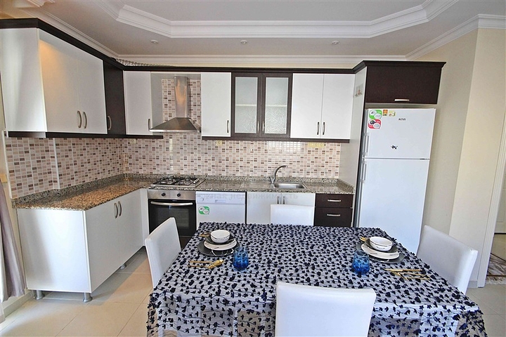 عقارات في محمودلار - شقة 2 غرفة وصالة -قريبة من البحر - في محمودلار / الانيا 