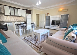 عقارات في محمودلار - شقة 2 غرفة وصالة -قريبة من البحر - في محمودلار / الانيا 