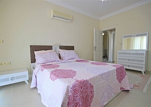 عقارات في محمودلار - شقة 2 غرفة وصالة -قريبة من البحر - في محمودلار / الانيا 