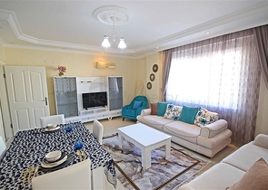 عقارات في محمودلار - شقة 2 غرفة وصالة -قريبة من البحر - في محمودلار / الانيا 