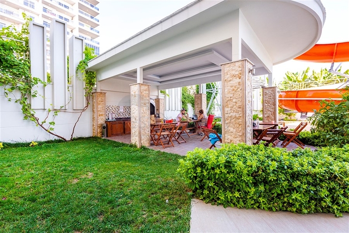 شقة اطلالة بحر في محمودلار - تصميم 2 غرفة وصالة -مجمع انيق - محمودلار / الانيا 