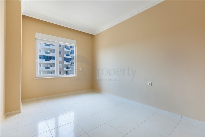 شقة اطلالة بحر في محمودلار - تصميم 2 غرفة وصالة -مجمع انيق - محمودلار / الانيا 