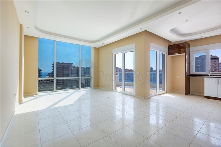 شقة اطلالة بحر في محمودلار - تصميم 2 غرفة وصالة -مجمع انيق - محمودلار / الانيا 