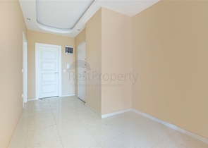 شقة اطلالة بحر في محمودلار - تصميم 2 غرفة وصالة -مجمع انيق - محمودلار / الانيا 