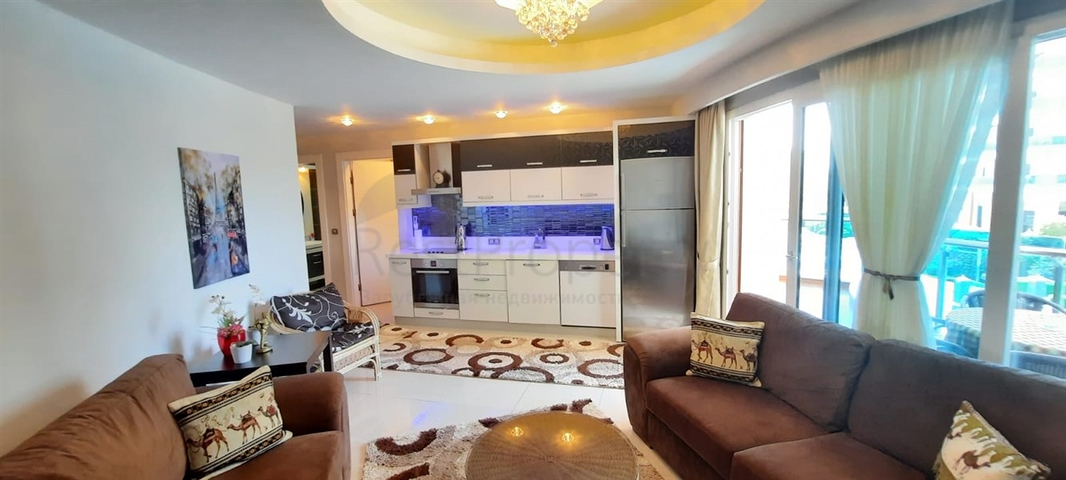 شقة للبيع في ازورا بارك - غرفة وصالة -مفروشة -مجمع 5 نجوم - في محمودلار / الانيا 