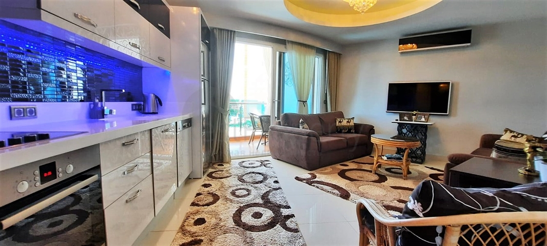 شقة للبيع في ازورا بارك - غرفة وصالة -مفروشة -مجمع 5 نجوم - في محمودلار / الانيا 