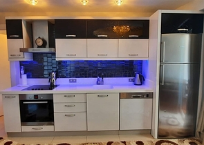 شقة للبيع في ازورا بارك - غرفة وصالة -مفروشة -مجمع 5 نجوم - في محمودلار / الانيا 