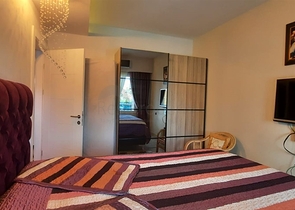 شقة للبيع في ازورا بارك - غرفة وصالة -مفروشة -مجمع 5 نجوم - في محمودلار / الانيا 