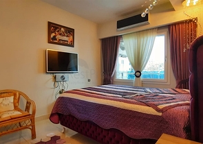 شقة للبيع في ازورا بارك - غرفة وصالة -مفروشة -مجمع 5 نجوم - في محمودلار / الانيا 