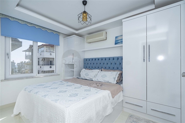 شقق في مركز الانيا - تصميم غرفة وصالة -مؤثثة - قريبة من البحر -في الانيا 