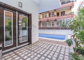 شقق في مركز الانيا - تصميم غرفة وصالة -مؤثثة - قريبة من البحر -في الانيا 