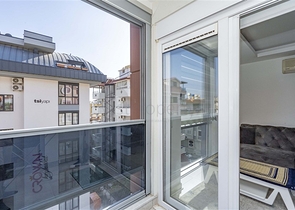 شقق في مركز الانيا - تصميم غرفة وصالة -مؤثثة - قريبة من البحر -في الانيا 