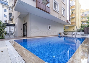 شقق في مركز الانيا - تصميم غرفة وصالة -مؤثثة - قريبة من البحر -في الانيا 