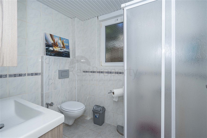 فلل للبيع في الانيا - اطلالة بحر -مستقلة مع مسبح خاص -في كارجيجاك / الانيا 