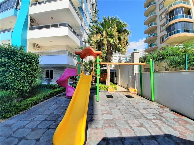 شقة غرفة وصالة في محمودلار - مفروشة وضمن مجمع انيق - محمودلار / الانيا 