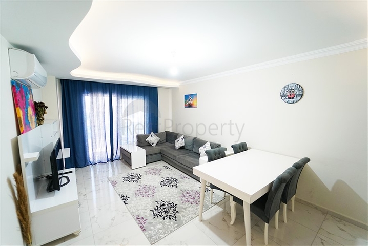 شقة جديدة غرفة وصالة - مفروشة -في محمودلار / الانيا 