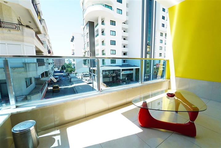 شقة جديدة غرفة وصالة - مفروشة -في محمودلار / الانيا 