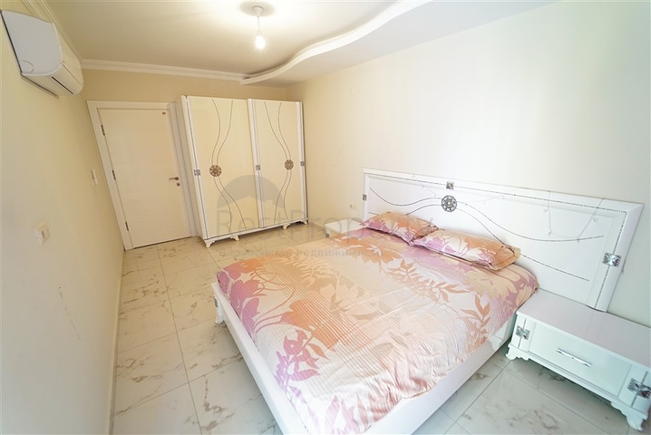 شقة جديدة غرفة وصالة - مفروشة -في محمودلار / الانيا 