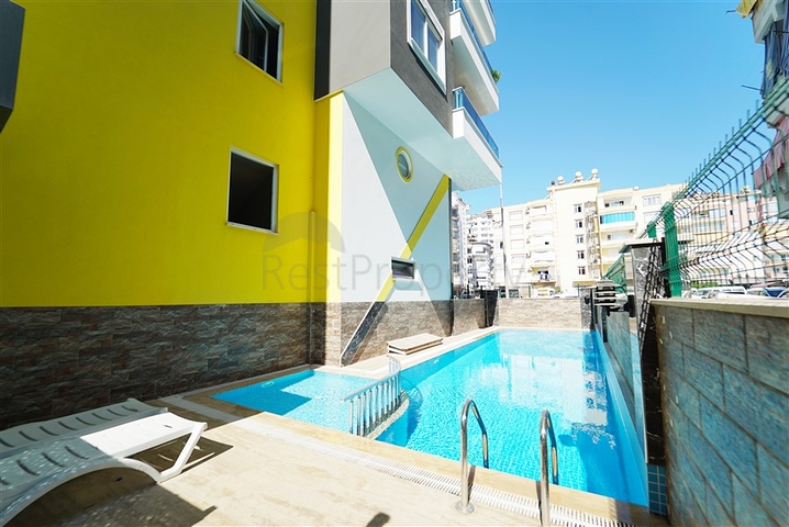 شقة جديدة غرفة وصالة - مفروشة -في محمودلار / الانيا 