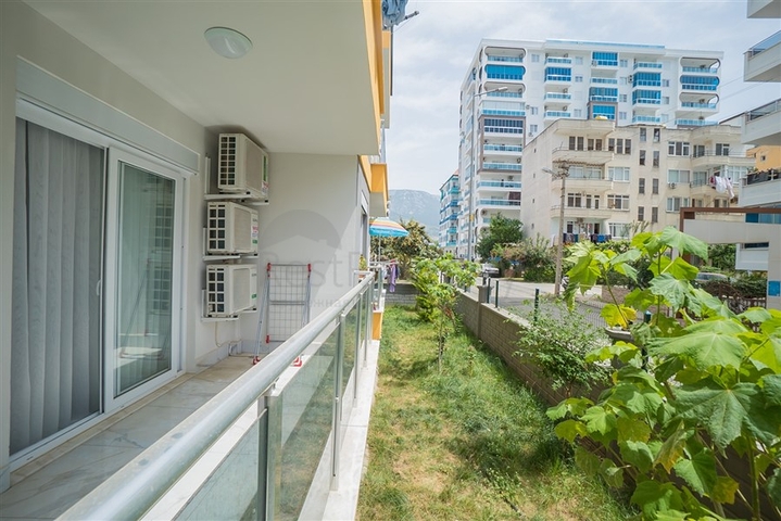 شقة غرفتين وصالة في محمودلار - مفروشة -ضمن مجمع حديث - محمودلار / الانيا 