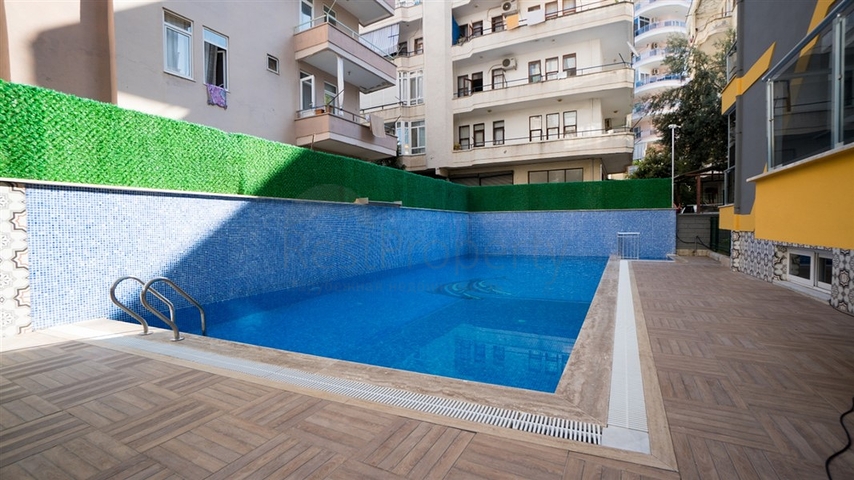 شقة غرفتين وصالة في محمودلار - مفروشة -ضمن مجمع حديث - محمودلار / الانيا 