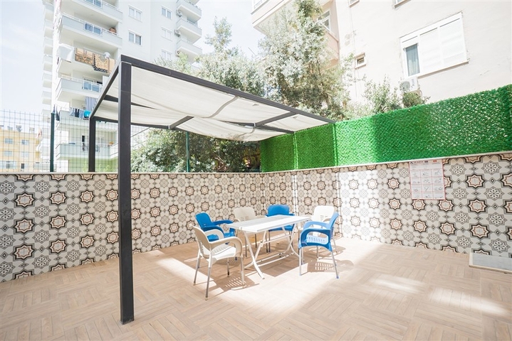 شقة غرفتين وصالة في محمودلار - مفروشة -ضمن مجمع حديث - محمودلار / الانيا 