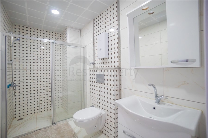 شقة غرفتين وصالة في محمودلار - مفروشة -ضمن مجمع حديث - محمودلار / الانيا 