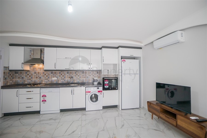 شقة غرفتين وصالة في محمودلار - مفروشة -ضمن مجمع حديث - محمودلار / الانيا 