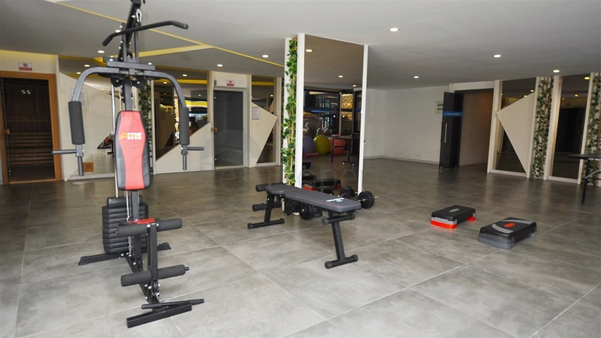 شقق بأسعار مناسبة في الانيا - شقة غرفة وصالة في منطقة توسمور .