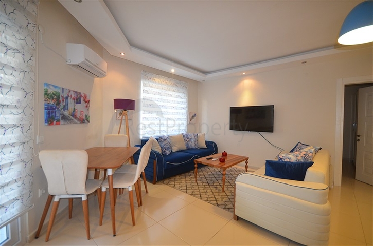 شقق بأسعار مناسبة في الانيا - شقة غرفة وصالة في منطقة توسمور .