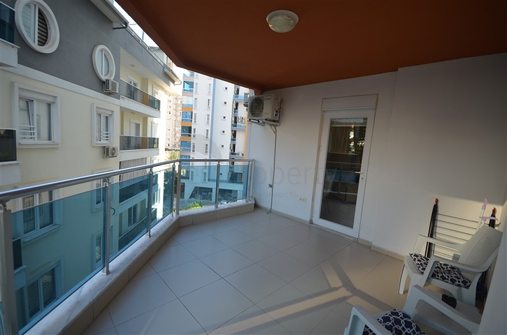 شقق بأسعار مناسبة في الانيا - شقة غرفة وصالة في منطقة توسمور .