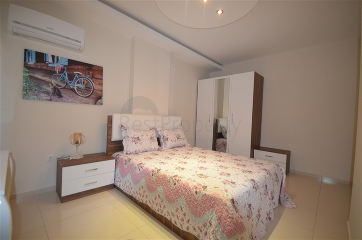 شقق بأسعار مناسبة في الانيا - شقة غرفة وصالة في منطقة توسمور .