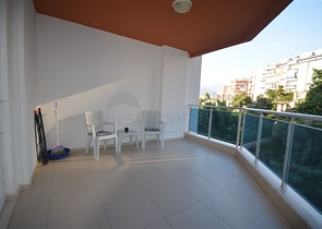 شقق بأسعار مناسبة في الانيا - شقة غرفة وصالة في منطقة توسمور .