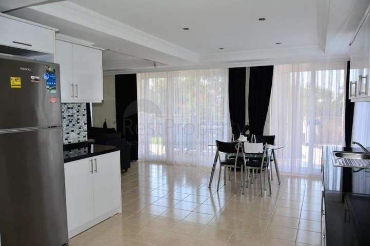 فيلا فاخرة مؤثثة بالكامل للبيع في فتحية 