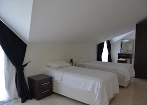 فيلا فاخرة مؤثثة بالكامل للبيع في فتحية 