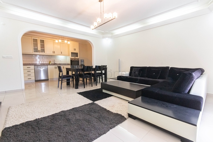 شقة اطلالة بحر في الانيا - تراس واسع - تصميم 1+2 - في محمودلار / الانيا 