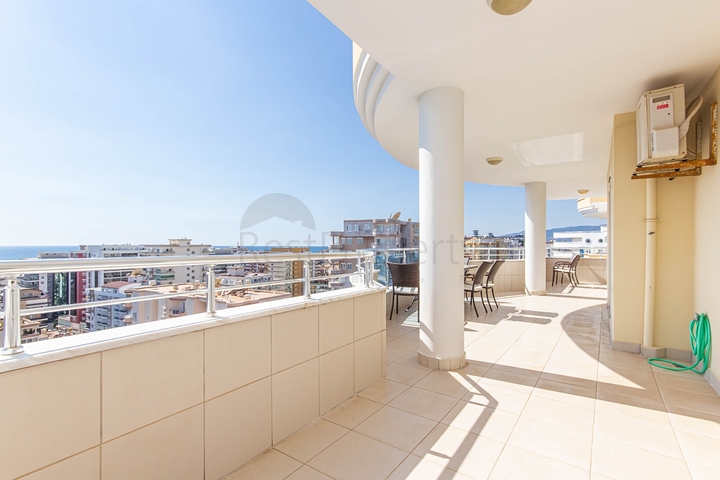 شقة اطلالة بحر في الانيا - تراس واسع - تصميم 1+2 - في محمودلار / الانيا 