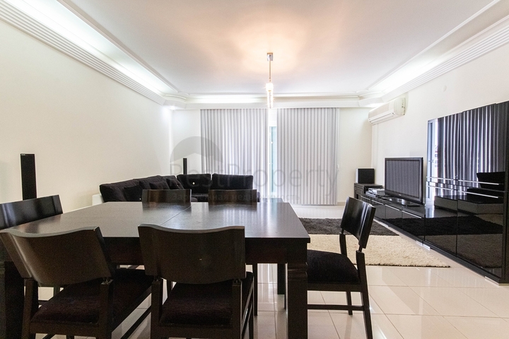 شقة اطلالة بحر في الانيا - تراس واسع - تصميم 1+2 - في محمودلار / الانيا 