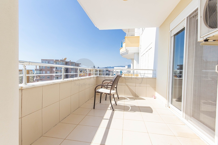 شقة اطلالة بحر في الانيا - تراس واسع - تصميم 1+2 - في محمودلار / الانيا 