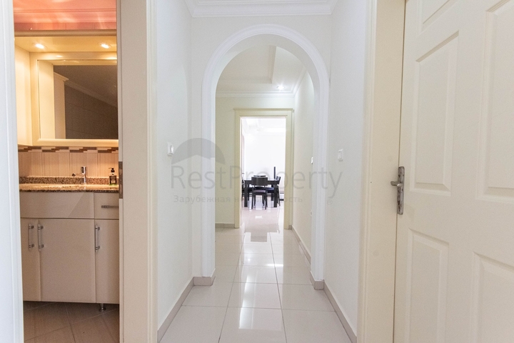 شقة اطلالة بحر في الانيا - تراس واسع - تصميم 1+2 - في محمودلار / الانيا 