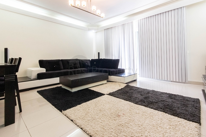 شقة اطلالة بحر في الانيا - تراس واسع - تصميم 1+2 - في محمودلار / الانيا 