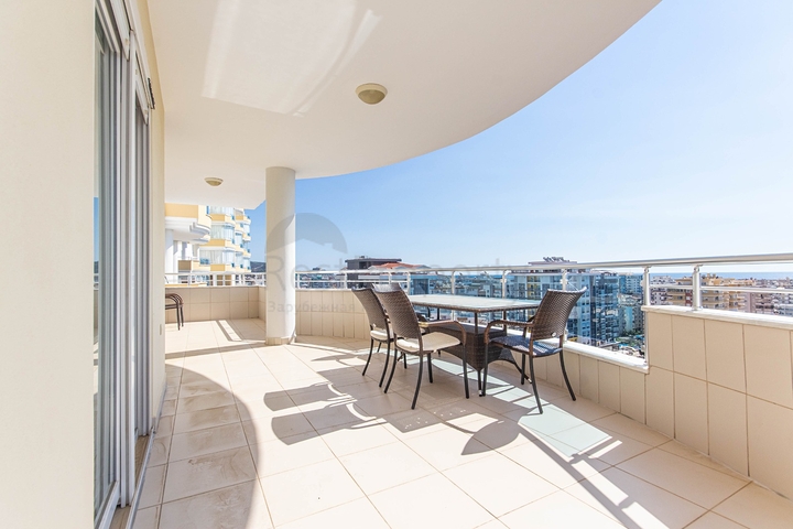 شقة اطلالة بحر في الانيا - تراس واسع - تصميم 1+2 - في محمودلار / الانيا 