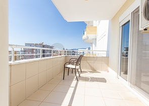 شقة اطلالة بحر في الانيا - تراس واسع - تصميم 1+2 - في محمودلار / الانيا 