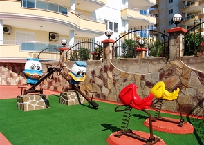 شقة اطلالة بحر في الانيا - تراس واسع - تصميم 1+2 - في محمودلار / الانيا 