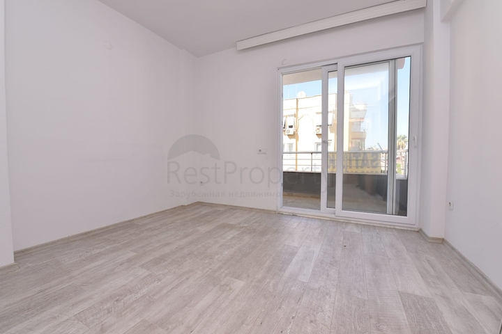 شقة للبيع قريبة من شاطئ كليوباترا - تصميم 2 غرفة وصالة 