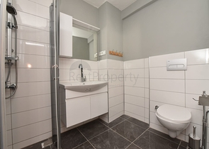 شقة للبيع قريبة من شاطئ كليوباترا - تصميم 2 غرفة وصالة 