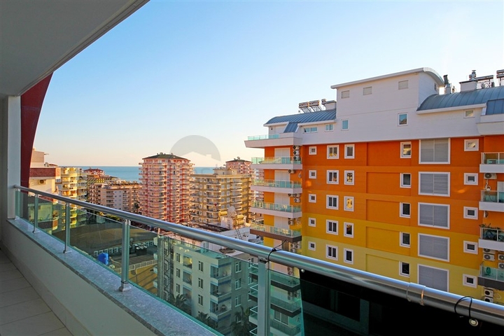 شقة اطلالة بحر في محمودلار - غرفة وصالة ضمن مجمع حديث -محمودلار / الانيا 